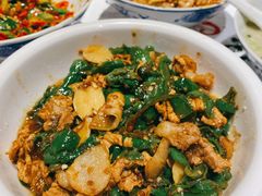 湘村黑猪辣椒炒肉-壹盏灯(惠农店)