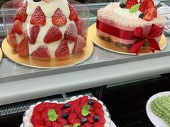 -花花卷卷·鲜食蛋糕(静安久光百货店)