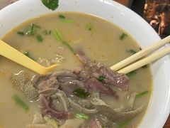 -春雨羊汤店(广开四马路总店)