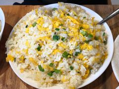 蛋炒饭-叶婆婆钵钵鸡(解放碑店)