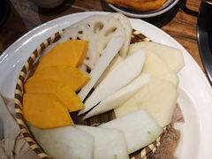 -小天鹅火锅·一线江景洪鼎旗舰店(洪崖洞店)