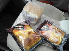 -全家便利店(兴贤路店)