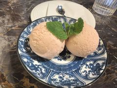 -LESCEDARS Brasserie Bistro香柏树