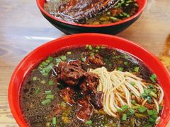 -小龙大肉面馆