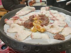 -焱味真•韩牛自助烤肉(大学城店)