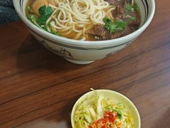 -小马牛肉面·牛骨熬制(南京博物院店)