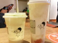 芝士莓莓-喜茶(上海打浦桥日月光gelato lab+店)
