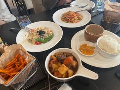 -Ur Garden中庭花园•逸餐厅(福田CBD逸扉酒店)