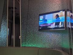 -唯爱KTV聚会餐厅(仙林东城汇店)