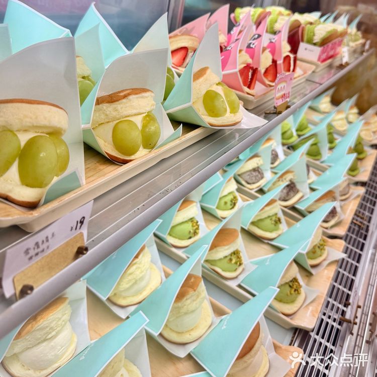 都去都去！！烟台山的！！一口吃掉了春天！！