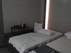 -尚足影院式足疗·住宿·美食(解放碑店)