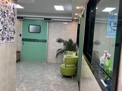 -半岛宠物医院24小时·内窥镜·牙科·碎石中心(府城大道店)