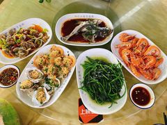 -四川小胡子海鲜(丁村万人海鲜广场店)