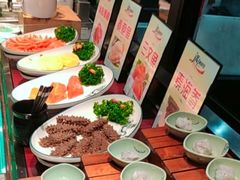 -遇上西雅图多融合海鲜自助餐厅(中房金谊广场店)