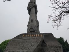 -英雄广场