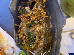 -两兄弟Song Pee Nong(2号店)