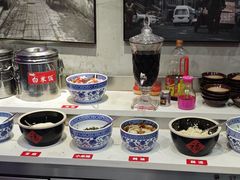 -卤校长老火锅(杨家坪直营店)