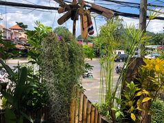 -Jungle Kitchen