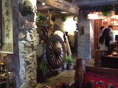 -老牌坊云南鱼豆花火锅(嵩山店)