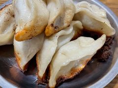 -黄阿姨锅贴大王(万航渡路店)