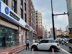 -中国建设银行(上海斜土路支行)