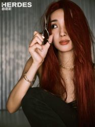 -变画·发型STUDIO