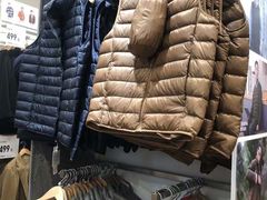 -优衣库(天津鲁能城购物中心店)
