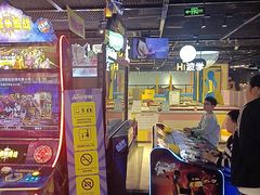 -星际传奇·蹦床海绵池·儿童乐园(大悦城店)