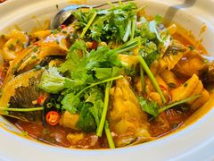 -魏铭鱼头捞饭(晋阳路店)