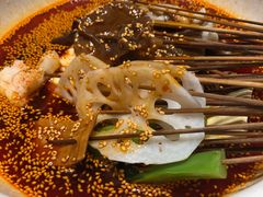 红油味钵钵鸡-嘉州叶婆婆钵钵鸡(建设路店)