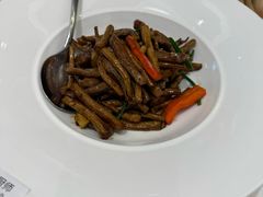 -万龙洲海鲜(大兴绿地缤纷城店)