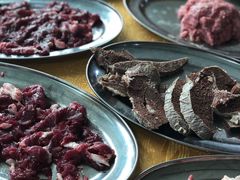 -五洞培记山庄·鲜牛肉火锅