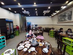 大堂-正能量脆肉鲩火锅