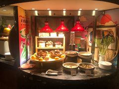 -岷山饭店-芝芝自助餐厅