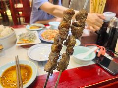 羊肉串-内蒙联营烧麦 草原石榴红(护国寺店)