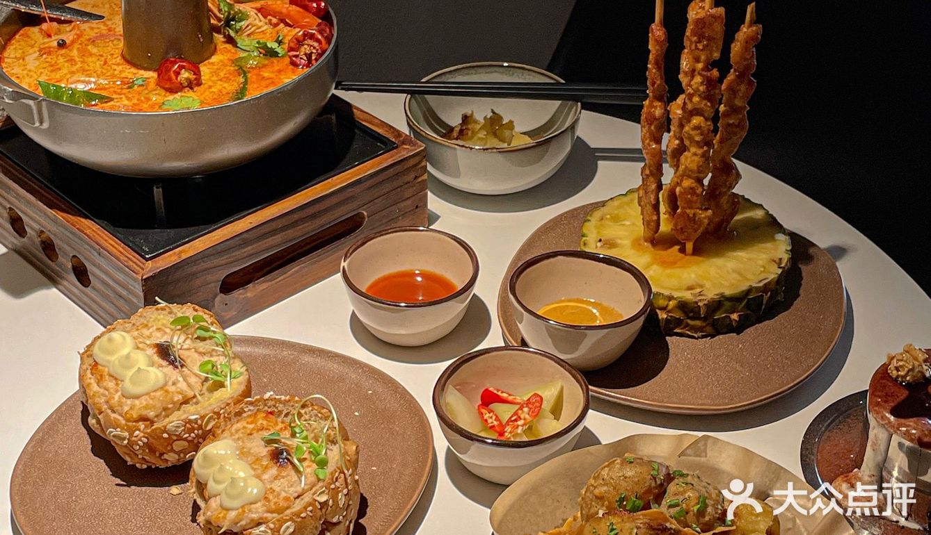 重庆｜解放碑私藏宝藏小店，鸡扒包好香！ 