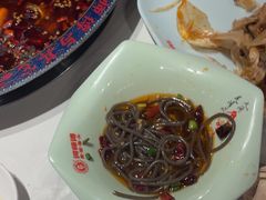 -何师傅美蛙鱼头(汉街店)