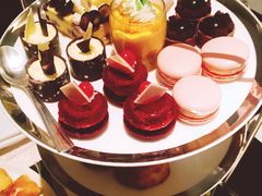 红丝绒下午茶-Salon de Ville浦江汇(上海外滩华尔道夫酒店店)