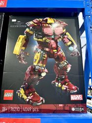 -逝水玩具折扣店