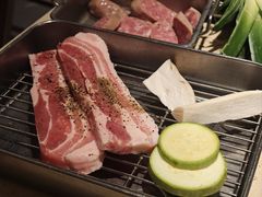 -Ant 蚂蚁洞烤肉·大营地(上海静安大悦城店)