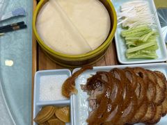 -六和聚传统烤鸭.天津菜(和平店)