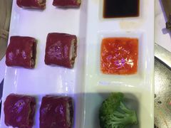-皇马海口湾海景酒店(万绿园秀英港店)