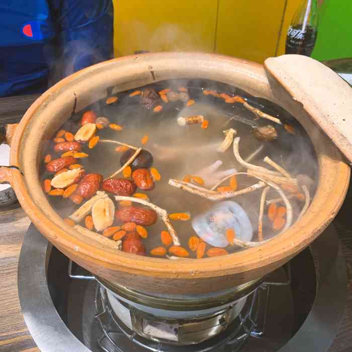 东川炭炉鸡煲(西华路店)-"忽冷忽热的大广州气温又突然下降.打卡网...