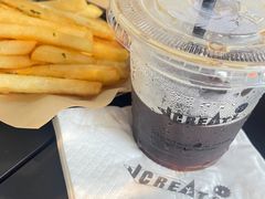 -J Create城市露营咖啡·简餐·宠物(上海动物园店)