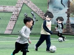 -飞梦少儿足球培训(塘桥校区)