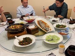 -鄱阳湖·江西小炒·瓦罐煨汤(五道口店)