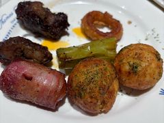 -四海一家自助餐(益田假日广场店)