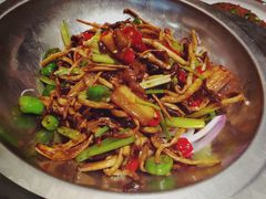 -雅和睿景·商务宴·风味土窑鸡(花博汇店)