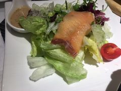 小烟熏三文鱼沙拉-斗牛士牛排餐厅(嘉里汇店)
