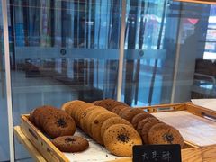 -焙丽拾光(麦凯乐直营店)